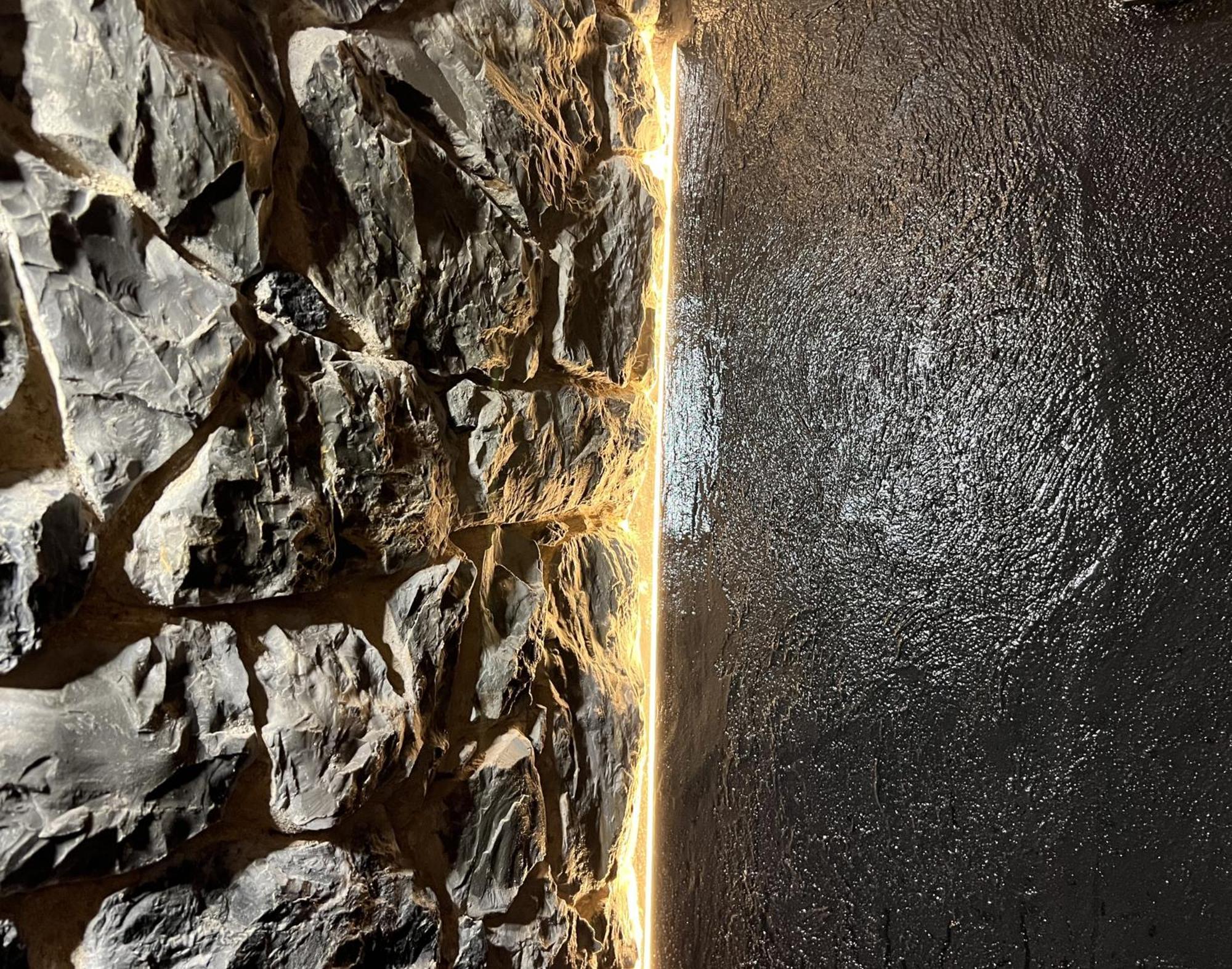 Doormat#13 Black Mirror Thessaloníki Exteriör bild
